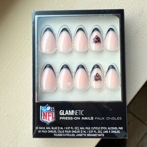 NFL Glamnetic Press-On Nails